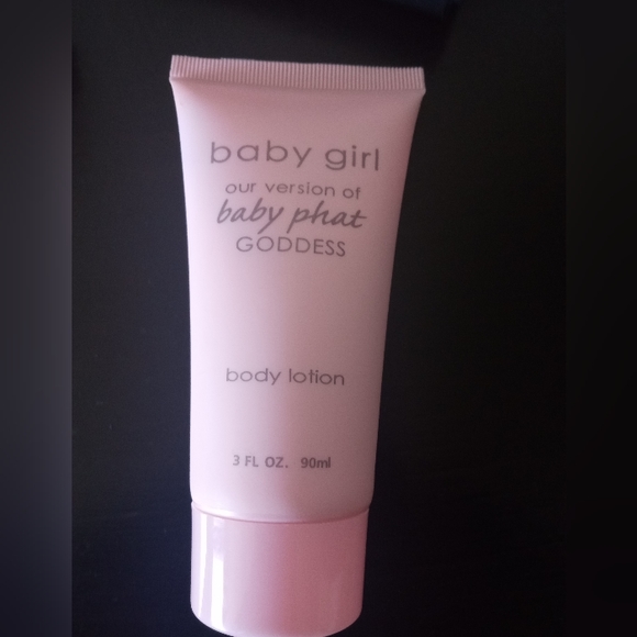 Loving U Forever and Baby Girl (3 items) - Picture 6 of 10